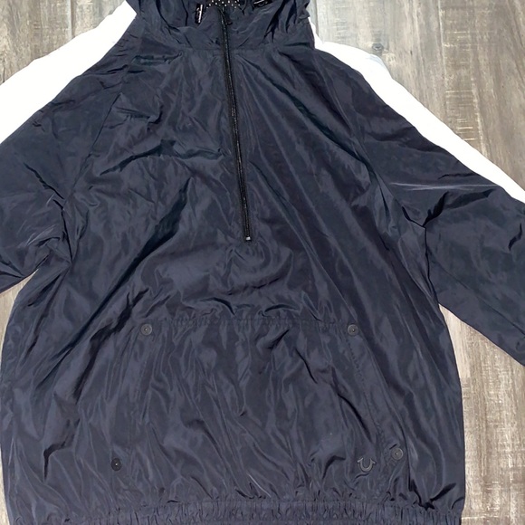 🧥 LIKE NEW TRUE RELIGION HALF ZIP BLACK AND WHITE WINDBREAKER MENS SIZE LARGE - Picture 3 of 4